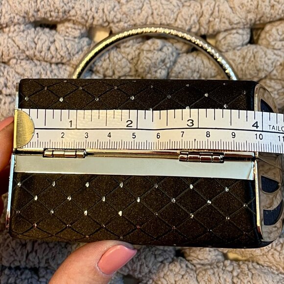 Joy Collection Small Black Hard Shell Evening Clutch Purse - Picture 13 of 16